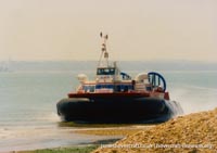AP1-88 hovercraft promotional day by BHC -  (credit: The <a href='http://www.hovercraft-museum.org/' target='_blank'>Hovercraft Museum Trust</a>).